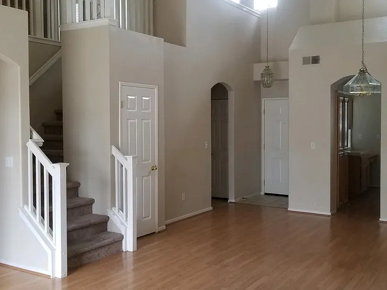 4973 Timepiece Cir — Photo 2