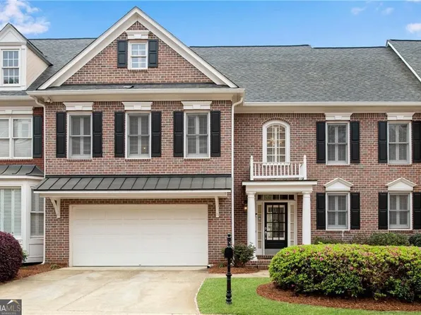 611 Vinings Estates Dr SE, Mableton, GA 30126