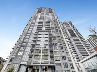 13325 102a Ave #2607, Surrey, BC V3T0J5