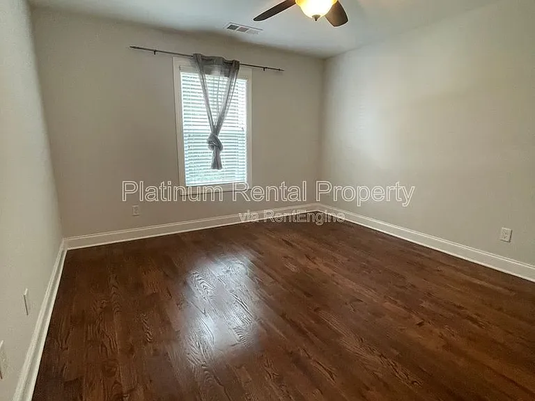 149 Dahlgren St SE — Photo 18
