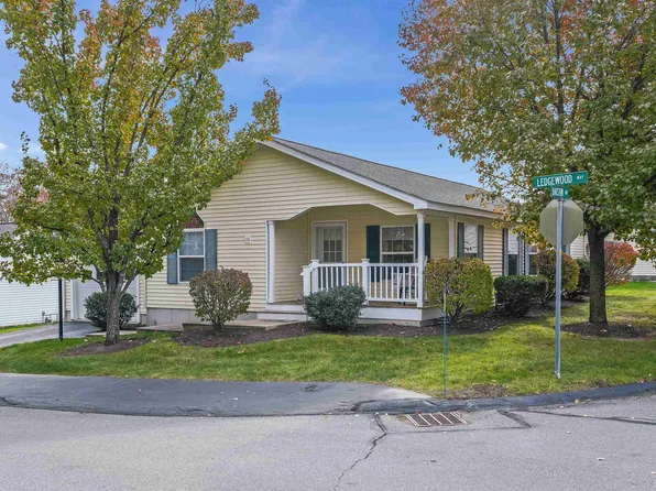 174 Ledgewood Way, Manchester, NH 03104