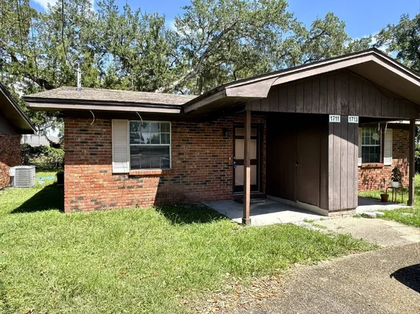 1711 W Kentucky Ave, Lynn Haven, FL 32444
