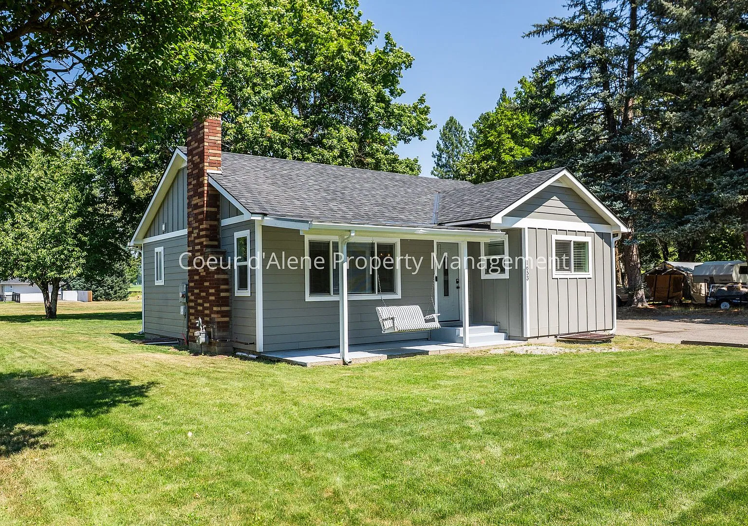 3 bed house near Hayden Lake Country Club — Photo 1