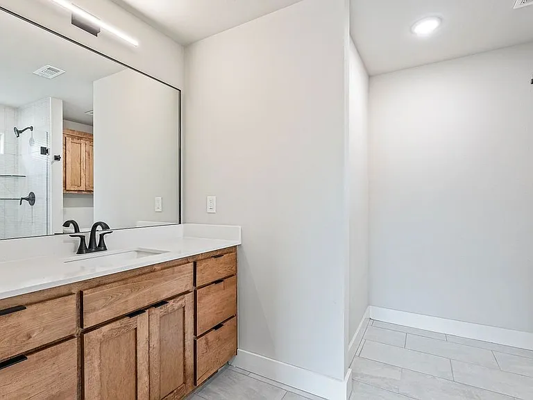 479 S Happy Hollow Rd — Photo 23