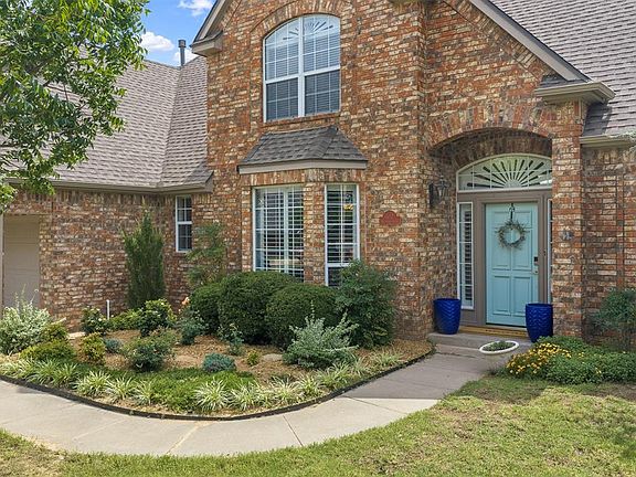 2nd image of 617 W Riverwalk Ct