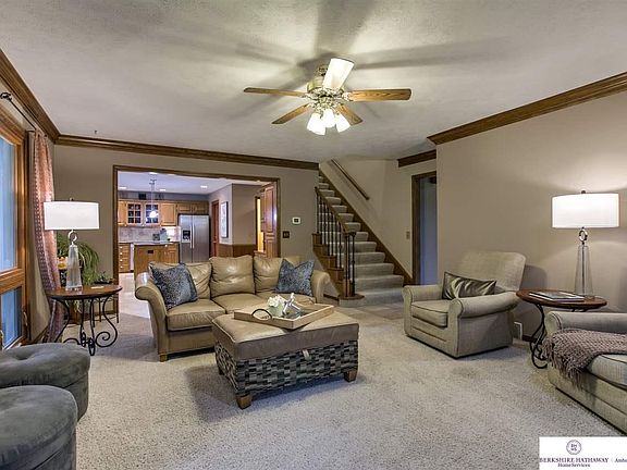 2nd image of 16642 Frederick Cir