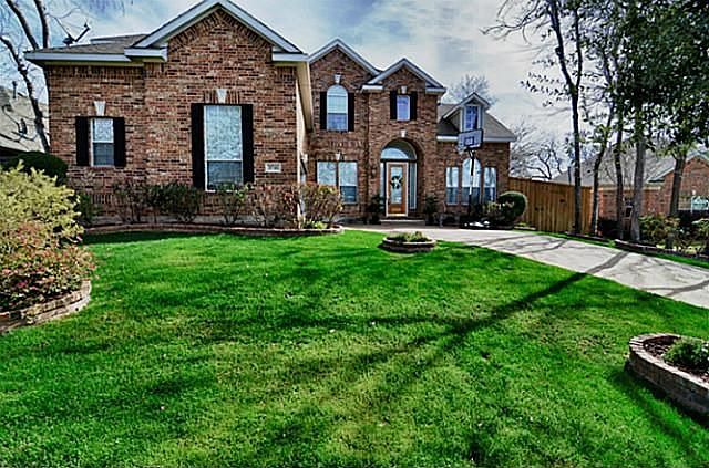 1st image of 3716 Boxwood Dr