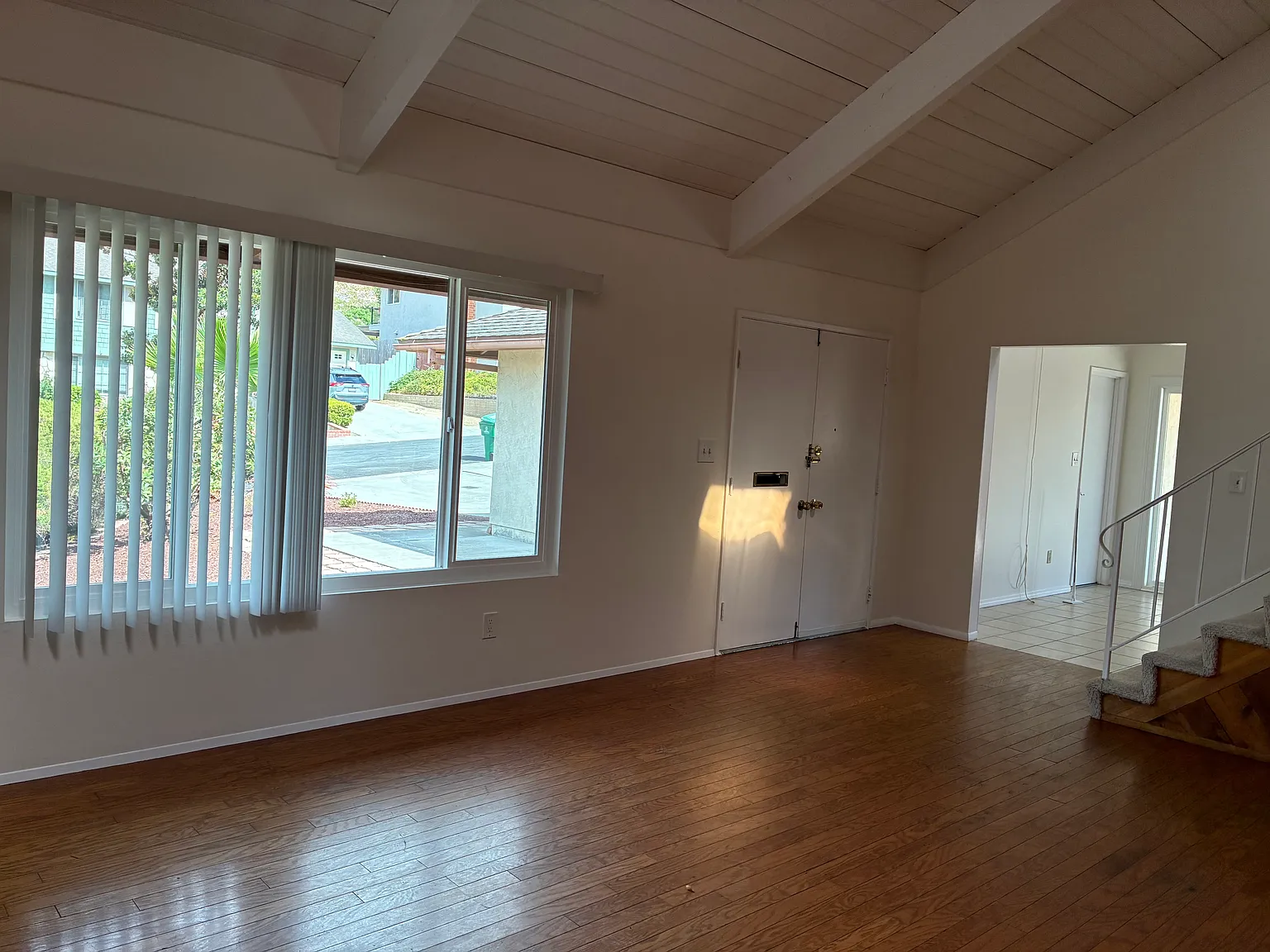 3 bed, 1610 sqft, $4,950 — Photo 3