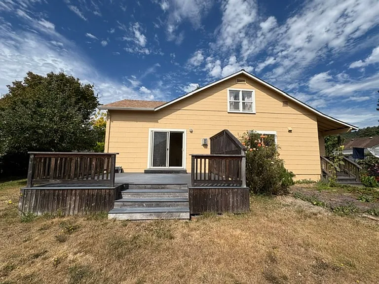 730 3rd Ave — Photo 25