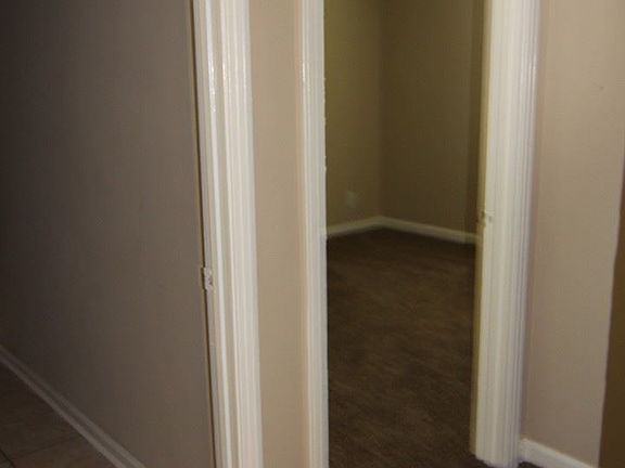 5th image of 304 Chapel St APT A