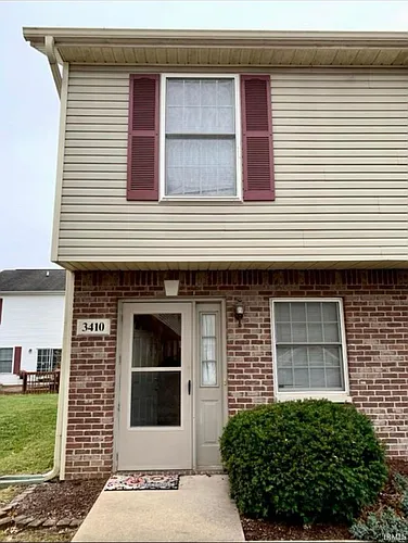 3410 S Oaklawn Cir Photo 1