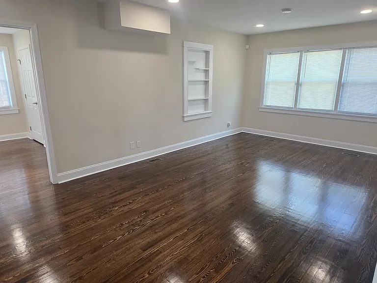 844 Forest St — Photo 64