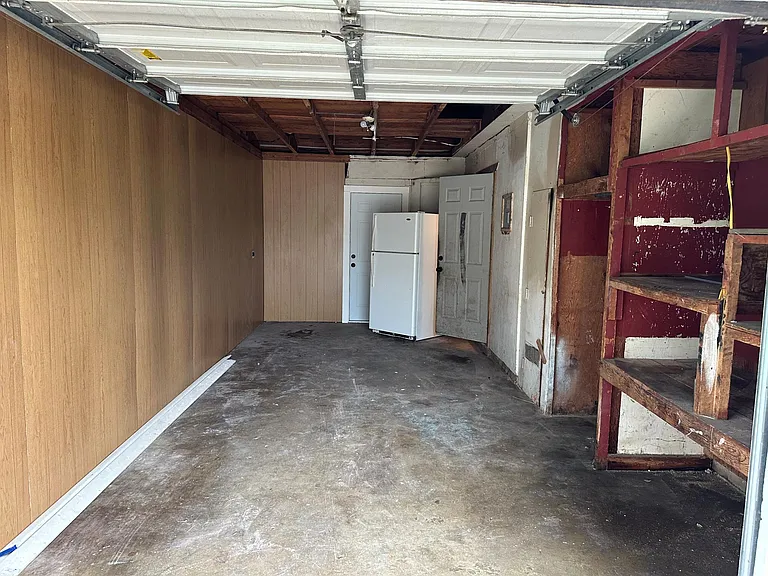 7211 Westglade Dr — Photo 22