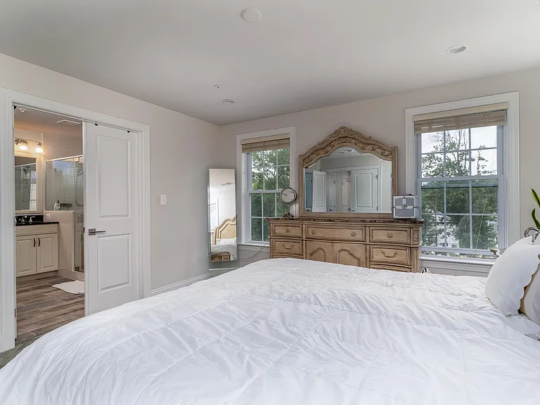7821 Crystal Brook Way — Photo 11