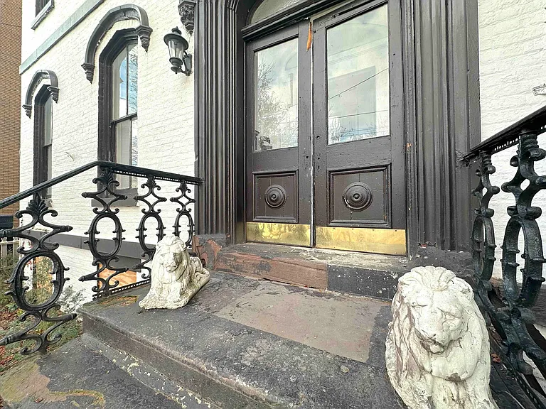 275 Grand St #3 — Photo 12