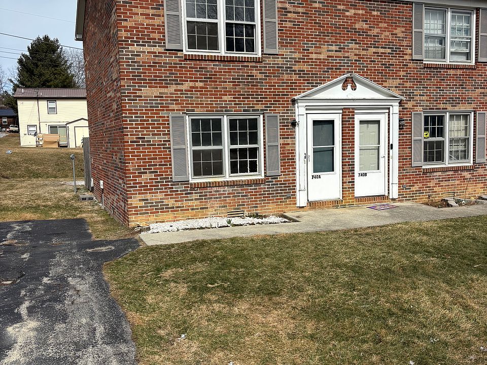 1st image of 740 Rolling Hills Dr #A