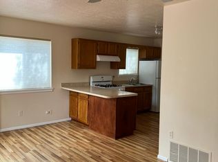 245 Rosario Blvd APT B, Santa Fe, NM 87505