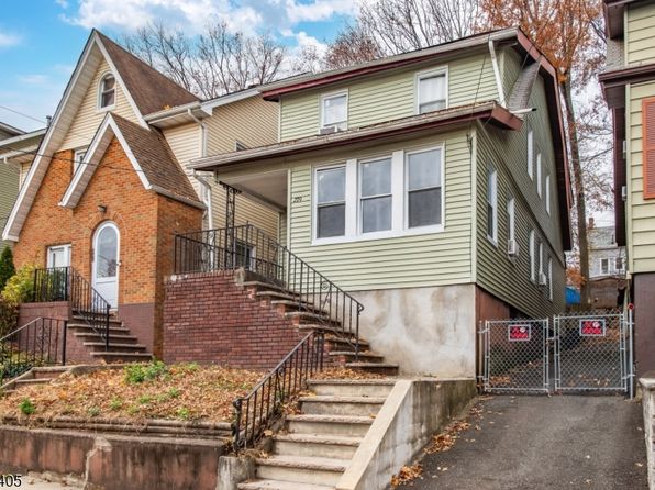 279 Smith St, Newark City, NJ 07106