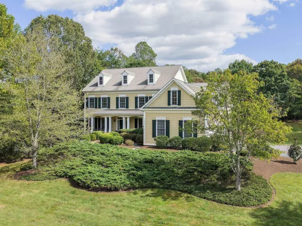 4405 Redwood Ln, Earlysville, VA 22936