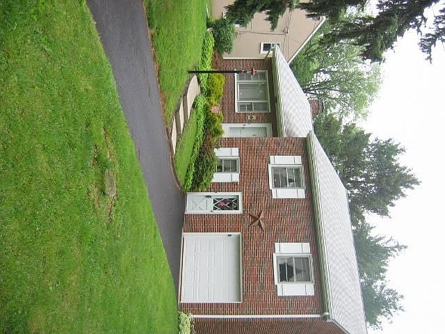 1st image of 143 Sage Dr
