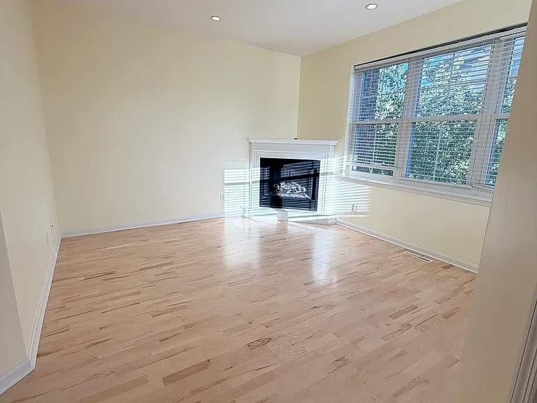 8108 Norwood Ln N — Photo 13