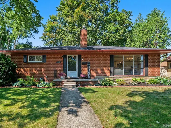33633 Michele St, Livonia, MI 48150