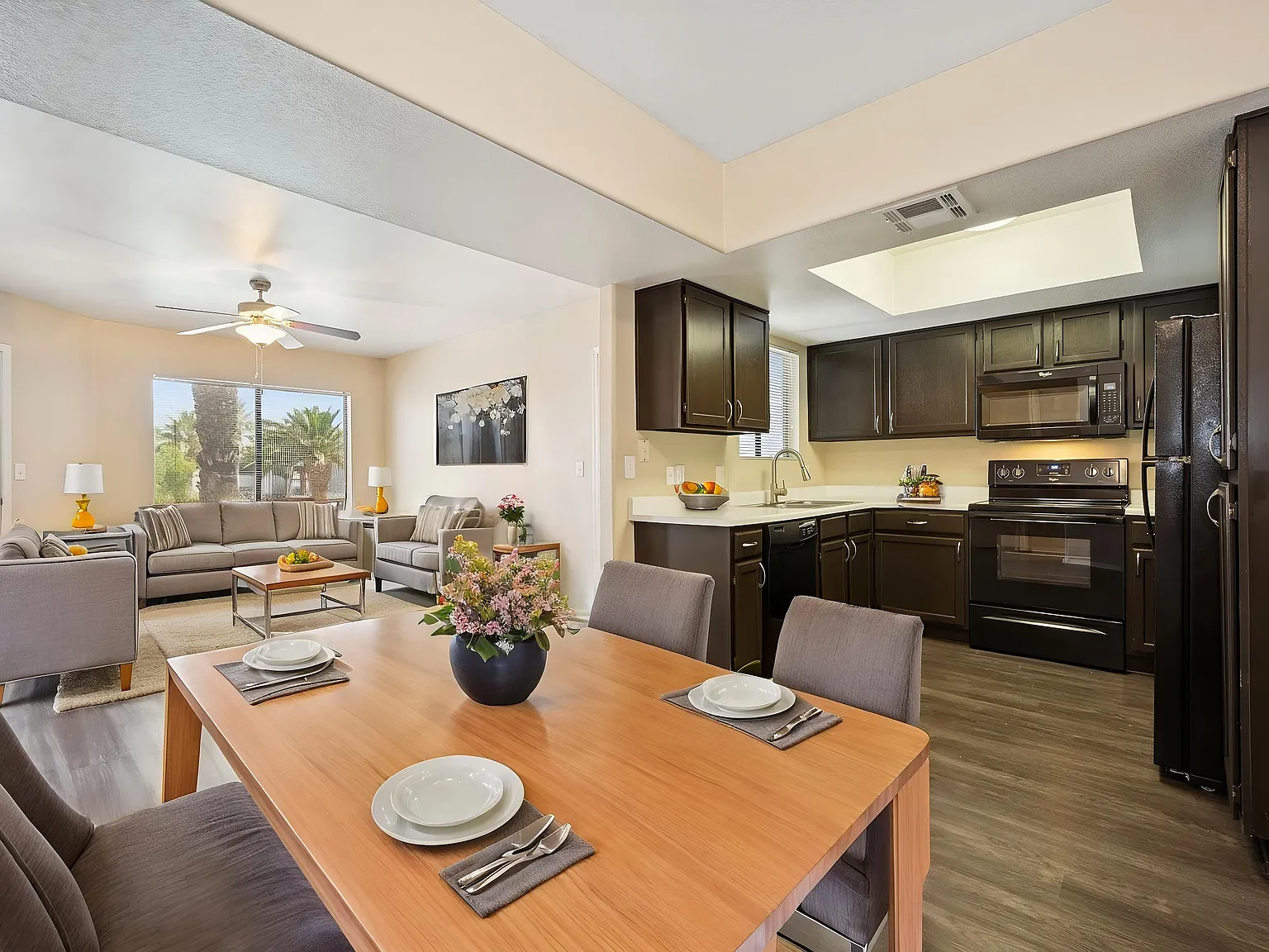 Sonoran Apartment Homes — Photo 4