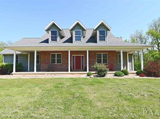 26962 Don St, Hopedale, IL 61747