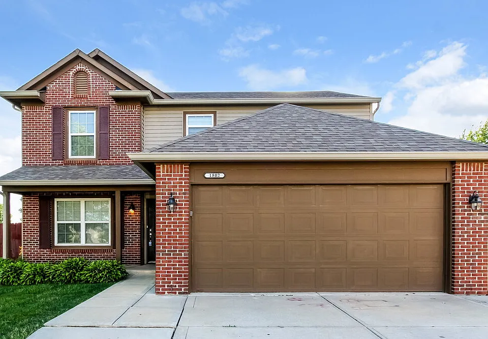 1802 Turning Leaf Dr