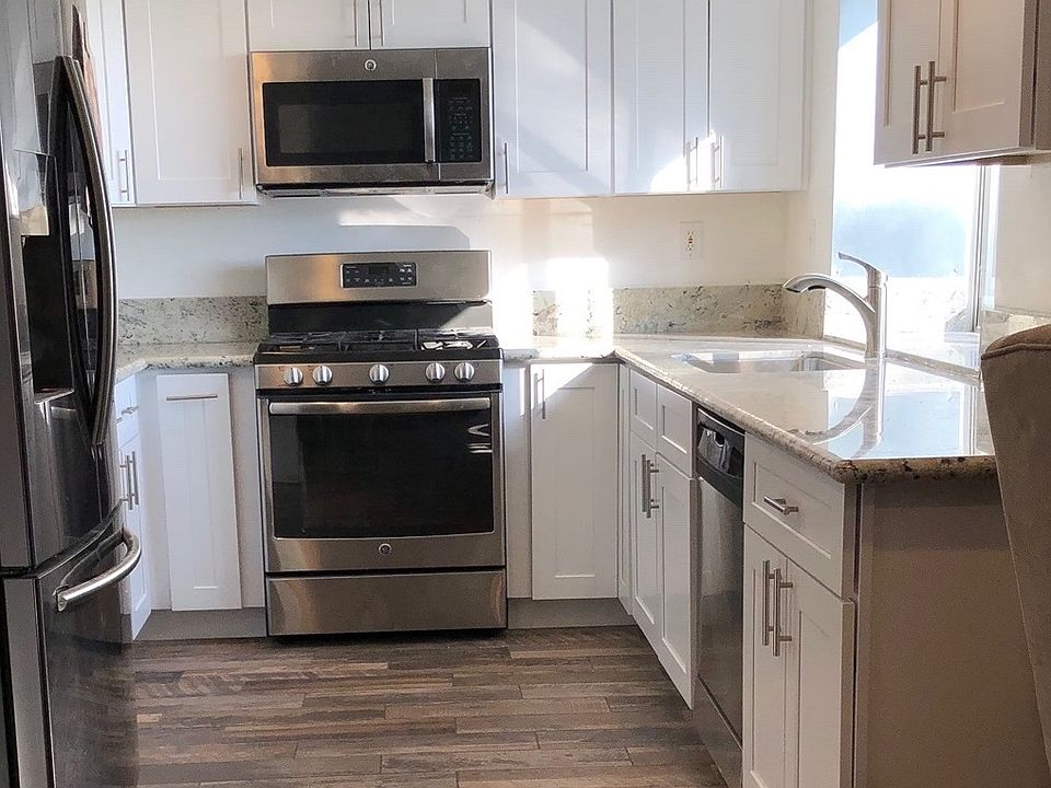 2nd image of 2676 Pepperdale Dr