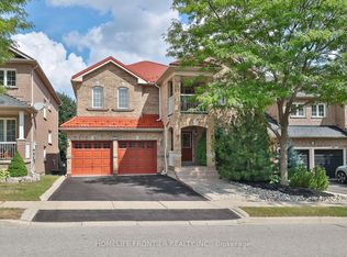 110 Red River Cres, Newmarket, ON L3X2R1