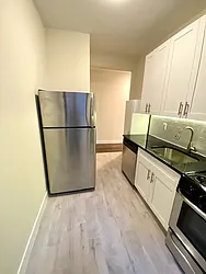 Rented by LRGNY Group, Inc.