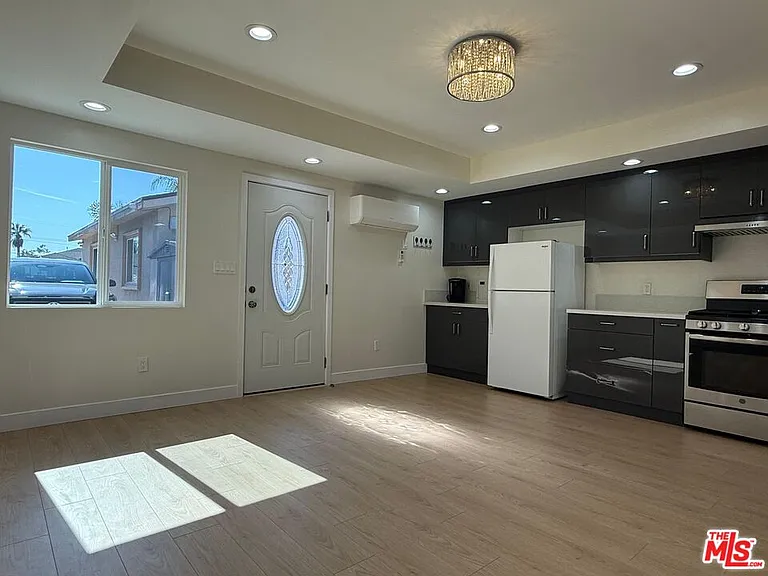 6500 Teesdale Ave — Photo 4