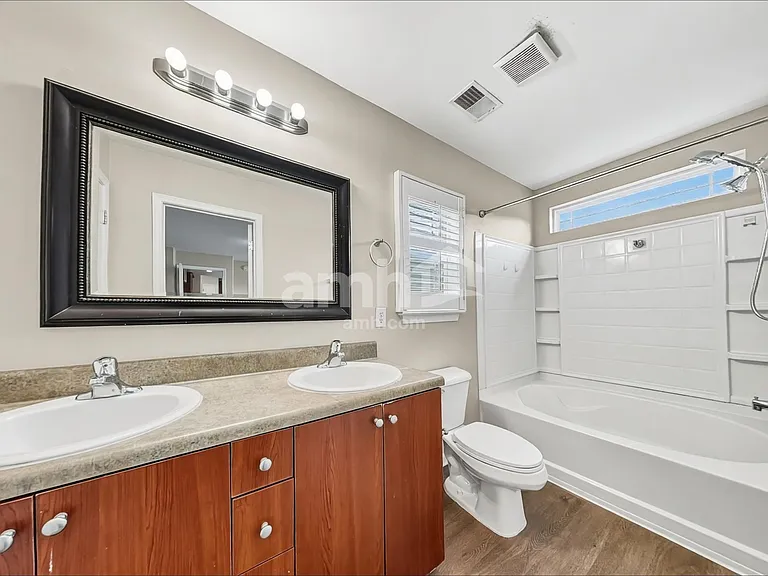 122 Spring Lakes Dr — Photo 11