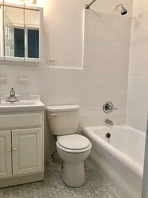 Rented by Living New York | media 6
