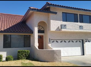 26950 Lakeview Dr, Helendale, CA 92342