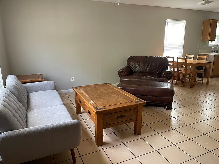 804 N Woodward Ave — Photo 5