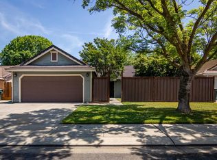 204 Gelf Ln, Modesto, CA 95357