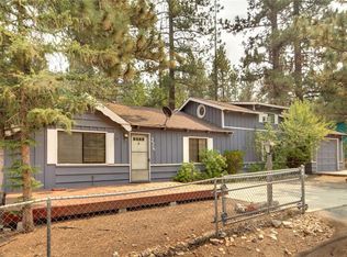 228 W Aeroplane Blvd, Big Bear City, CA 92314