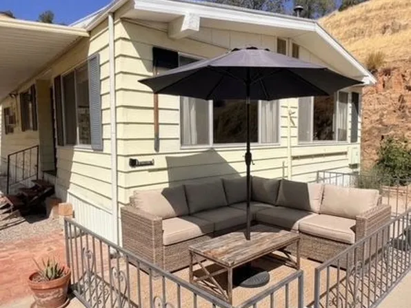 258 Lakeview Ter, Wofford Heights, CA 93285