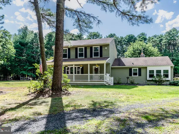 3 Canal St, Chatsworth, NJ 08019