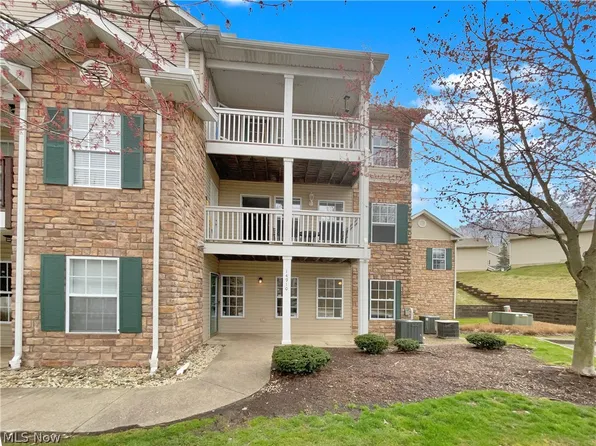 14910 Lenox Dr, Strongsville, OH 44136