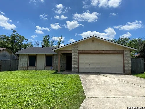 2306 Frontier Trl Photo 1