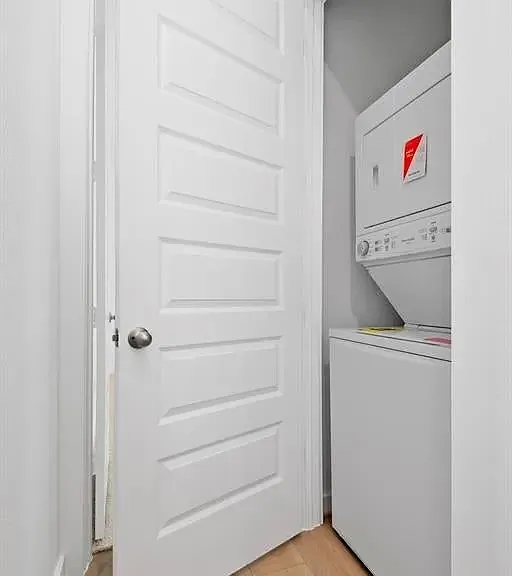 8294 Boundary Waters Dr #B — Photo 11
