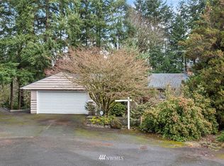 19414 67th Ave NE, Kenmore, WA 98028
