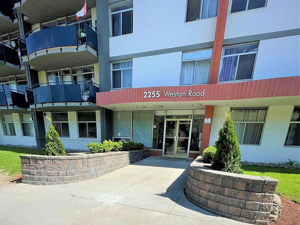 2255 Weston Rd