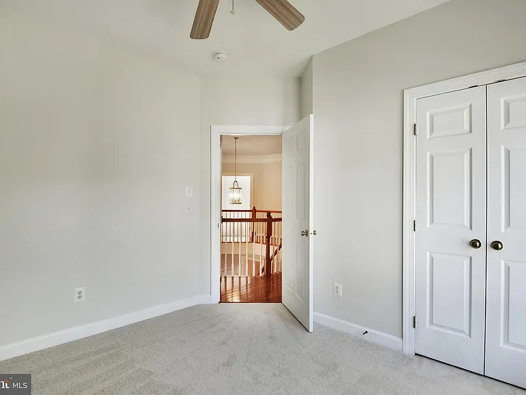 8416 Churchside Dr — Photo 57