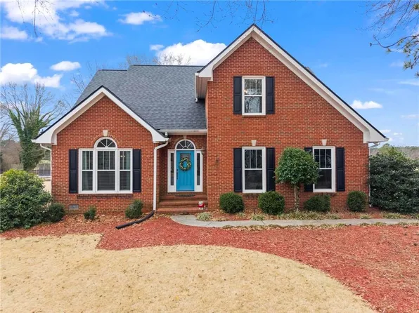 14 Stonehenge Ct, Cartersville, GA 30120