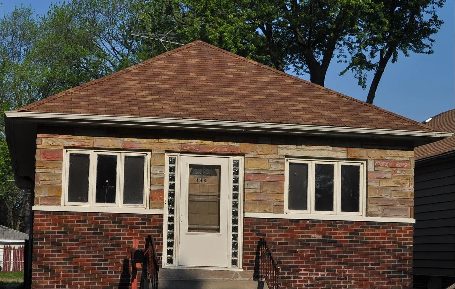 448 Freeland Ave photo 1