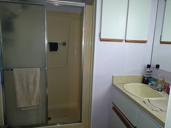 5th image of 346 King James Ct